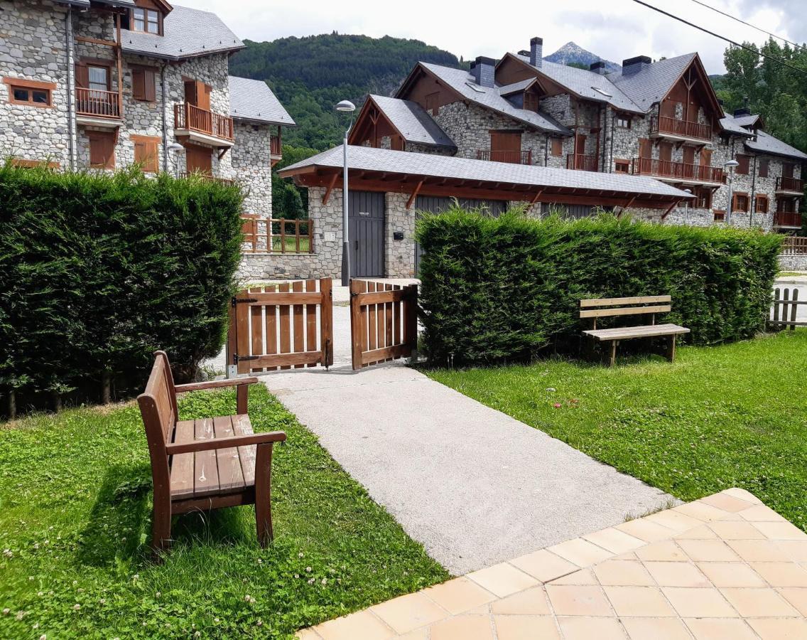 Casa Marcos Apartment Benasque Bagian luar foto