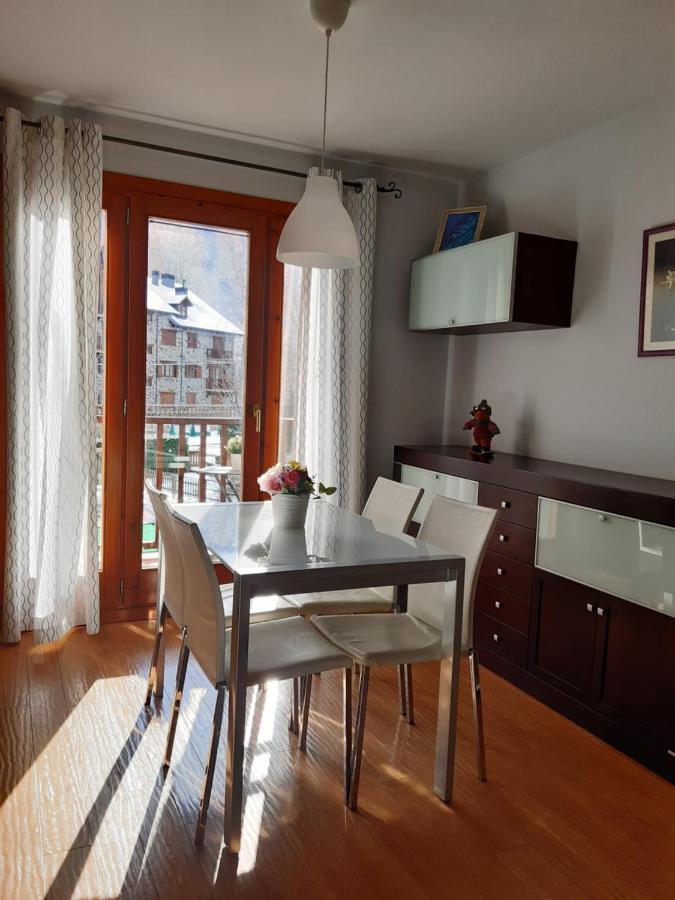 Casa Marcos Apartment Benasque Bagian luar foto
