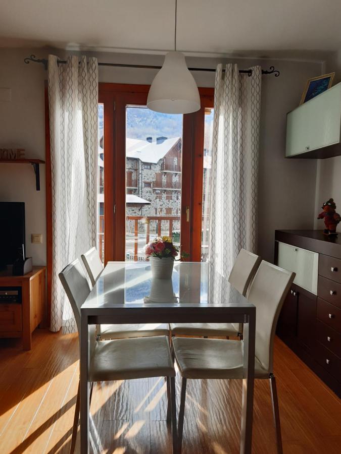 Casa Marcos Apartment Benasque Bagian luar foto
